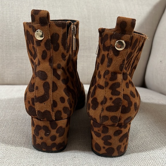 Leopard Booties - Picture 2 of 3
